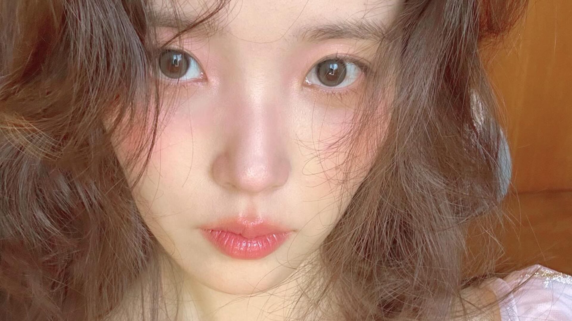진짜 공주가 된, 대군부인 아이유 의 메이크업 포인트